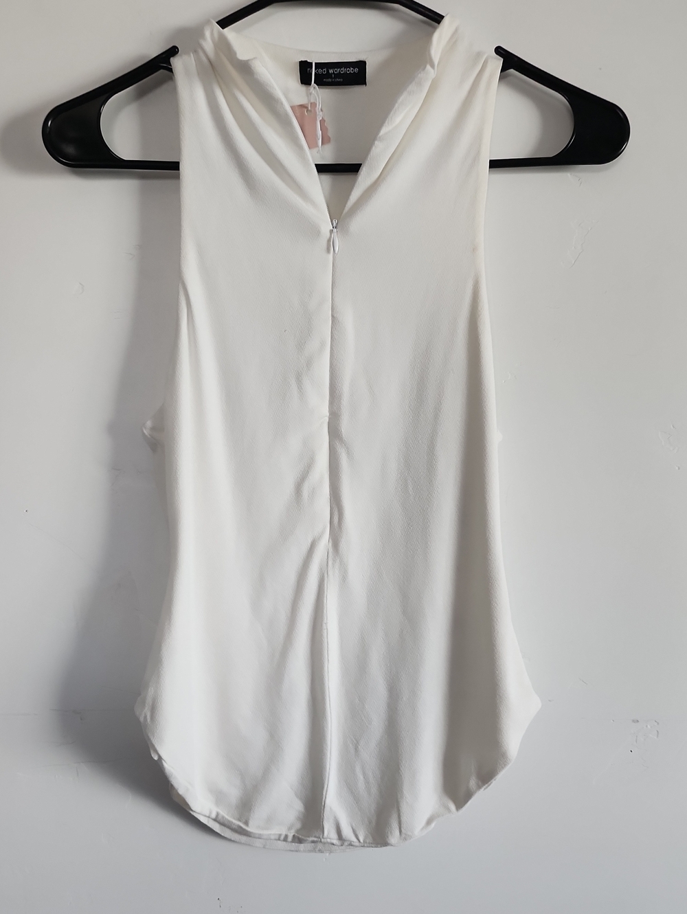 naked wardrobe White V-Neck Sleeveless Camisole